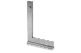 Équerres, Port, Société de vente en matériel et outillage industriel